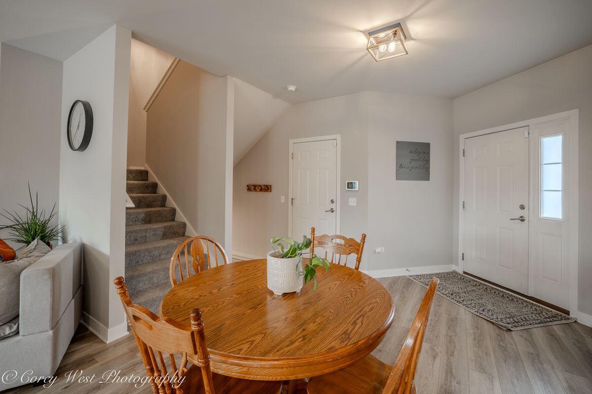1147 Freedom Rd, Elburn, IL 60119 — photo 8