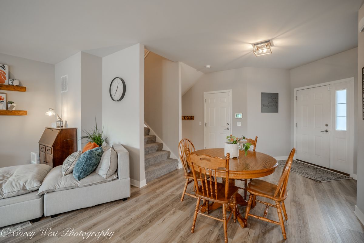 1147 Freedom Rd, Elburn, IL 60119 — photo 7