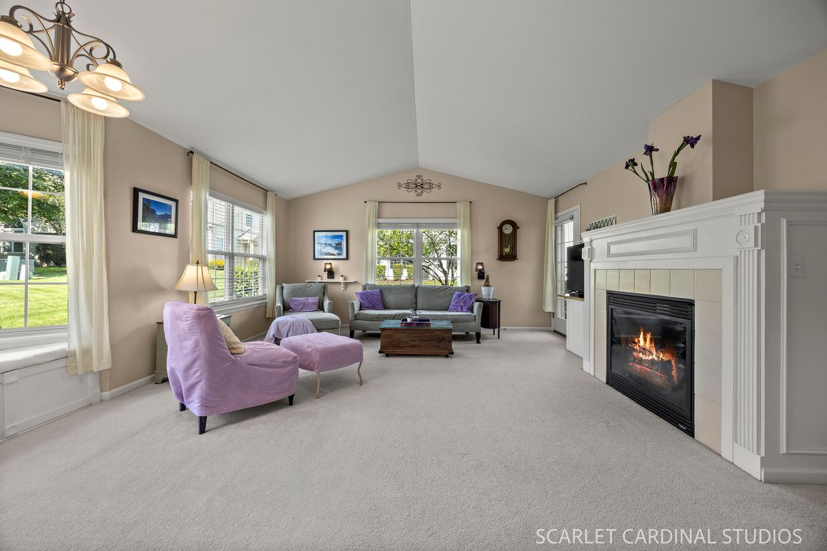 323 Capitol Dr #A, Sugar Grove, IL 60554 — photo 3