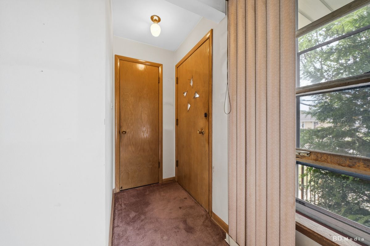 9305 Major Ave, Oak Lawn, IL 60453 — photo 6