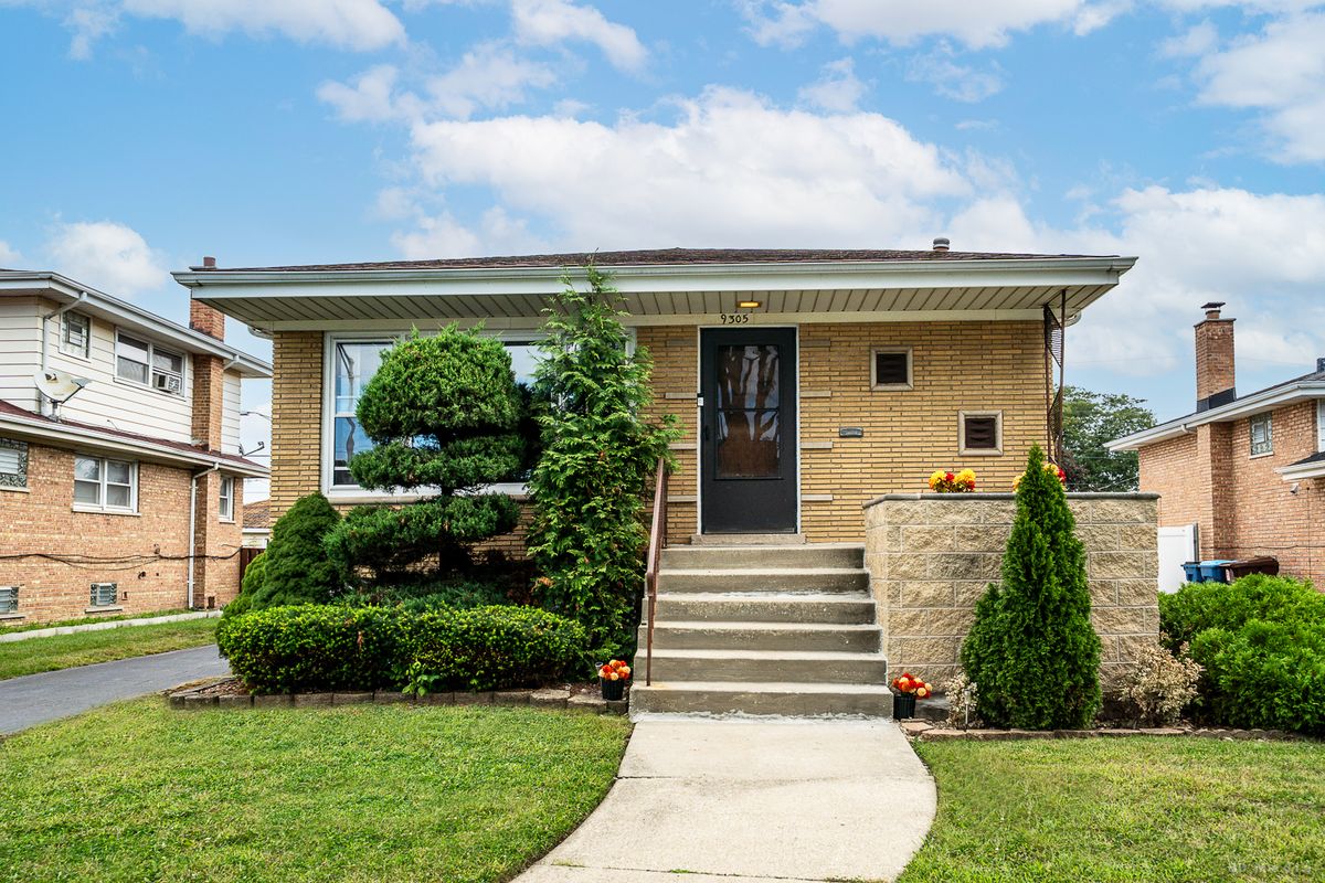 9305 Major Ave, Oak Lawn, IL 60453 — photo 2
