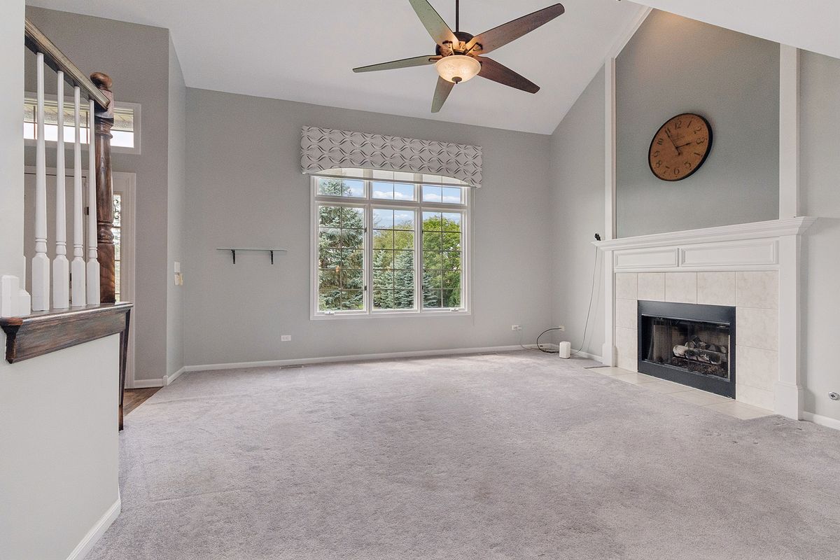 9430 Caledonia Dr, Tinley Park, IL 60487 — photo 6