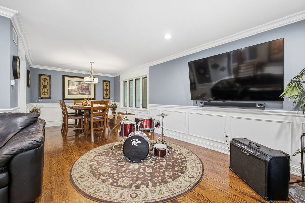 8040 Chippewa Trl, Tinley Park, IL 60477 — photo 8