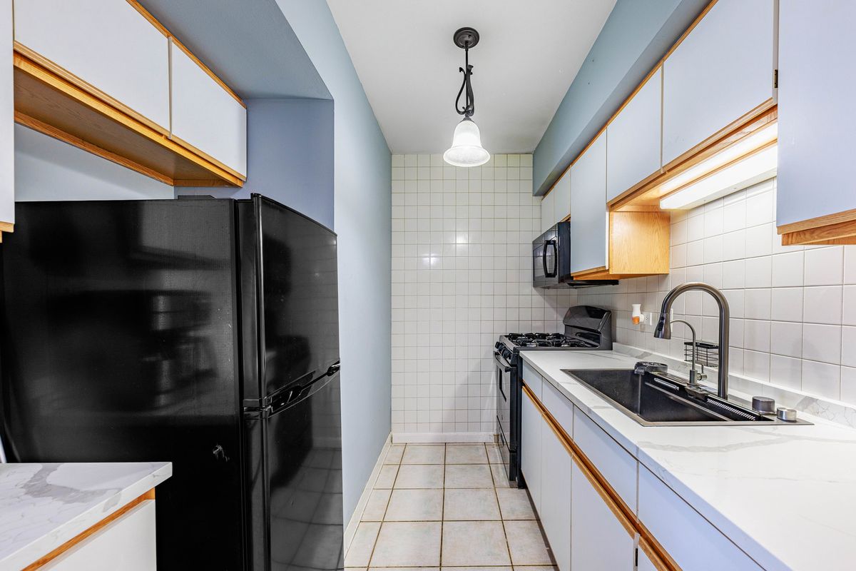 11036 S Kilpatrick Ave #3SW, Oak Lawn, IL 60453 — photo 8