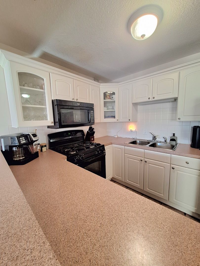 2211 S Stewart Ave #4A, Lombard, IL 60148 — photo 5