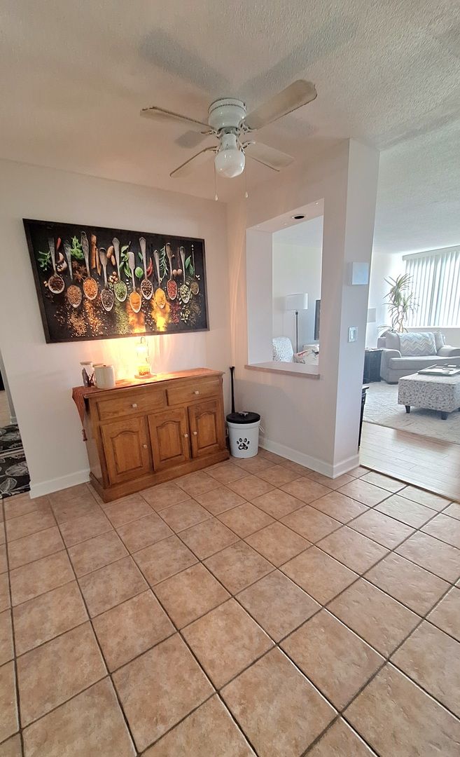 2211 S Stewart Ave #4A, Lombard, IL 60148 — photo 6