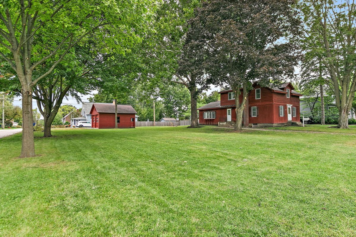 34 Nebraska St, Geneva, IL 60134 — photo 4