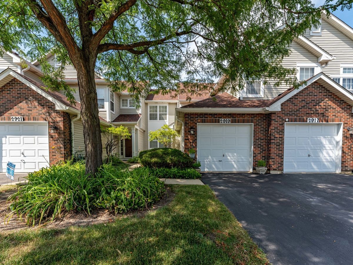 2917 Stockton Ct #2917, Naperville, IL 60564 — photo 2
