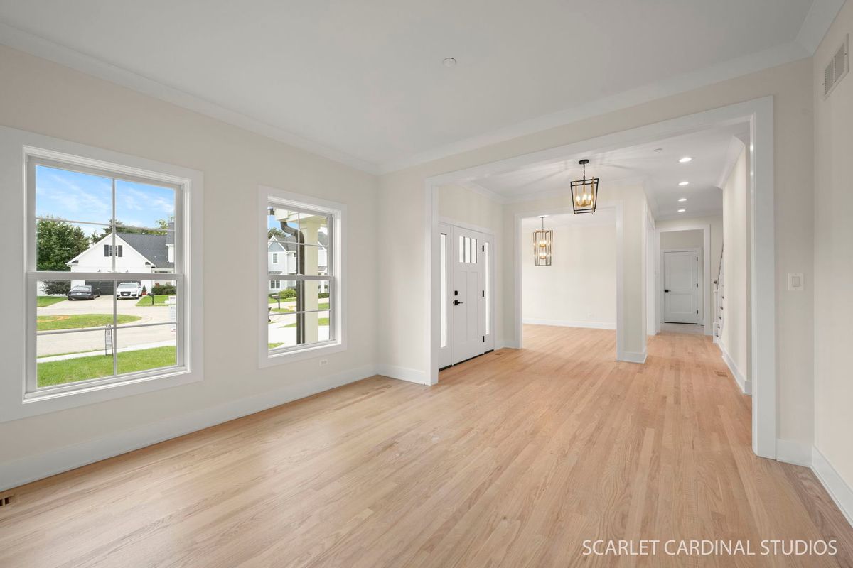 835 Avon Ct, Glen Ellyn, IL 60137 — photo 6