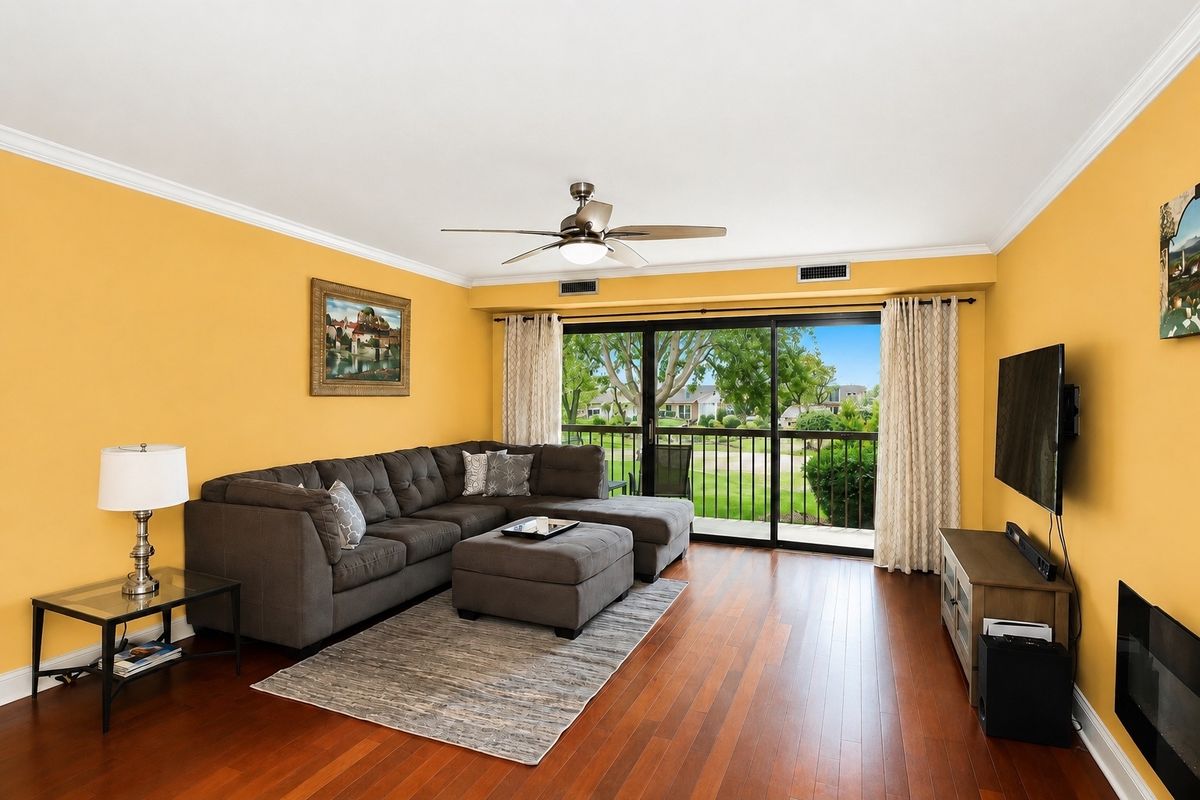 1103 N Mill St #104, Naperville, IL 60563 — photo 3