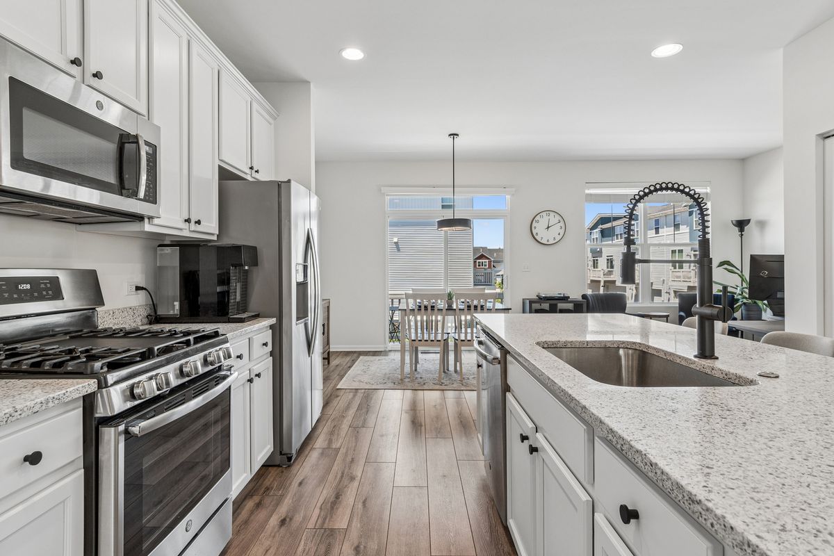 4150 Irving Rd, Aurora, IL 60504 — photo 8