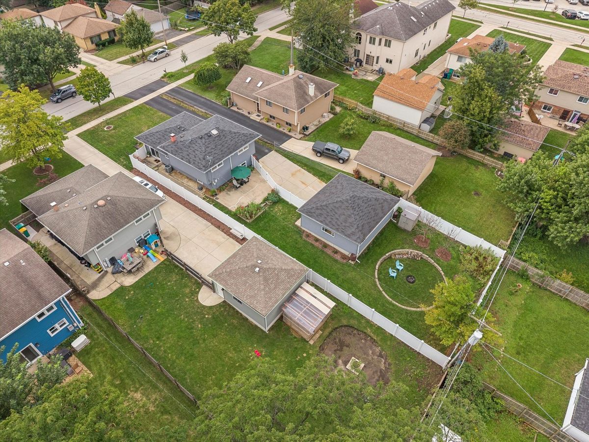 314 Highridge Rd, Lombard, IL 60148 — photo 2