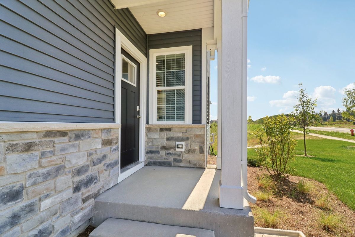 1691 Baler Ave, Aurora, IL 60503 — photo 2