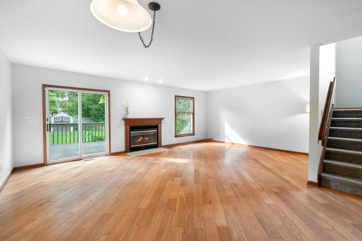 214 S Harrison St, Geneva, IL 60134 — photo 7