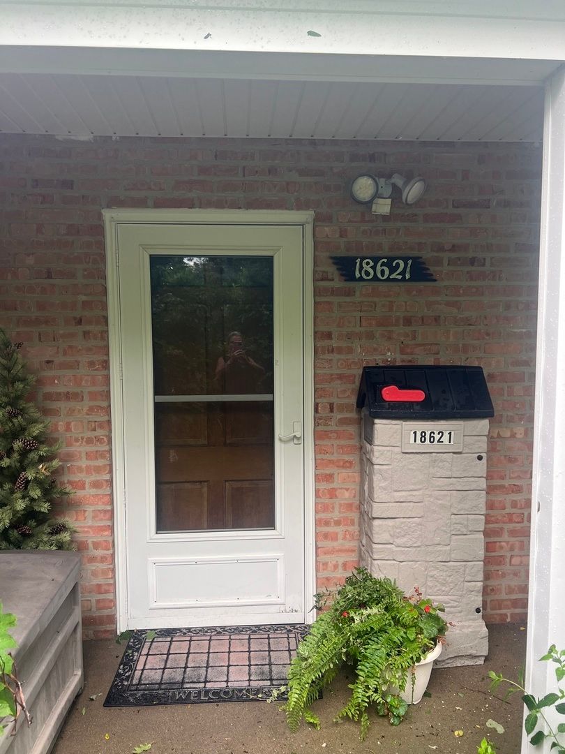 18621 Morris Ave, Homewood, IL 60430 — photo 3