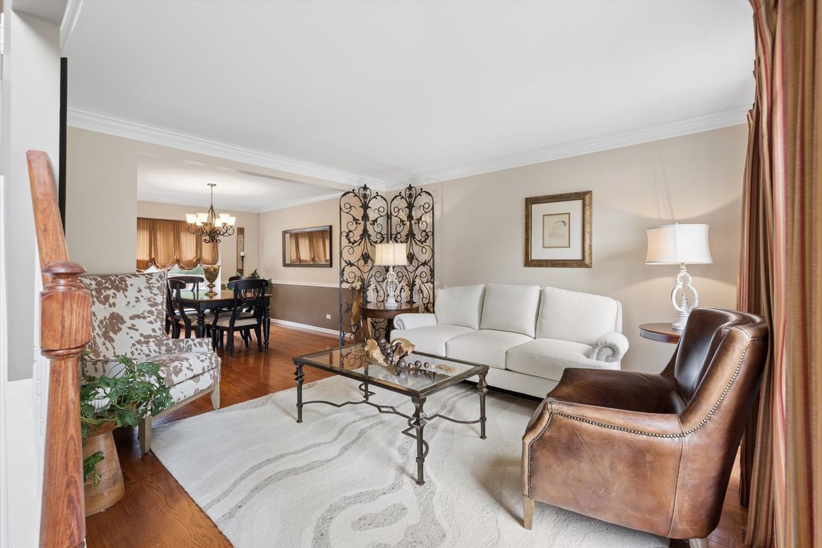 1928 Clyde Dr, Naperville, IL 60565 — photo 7