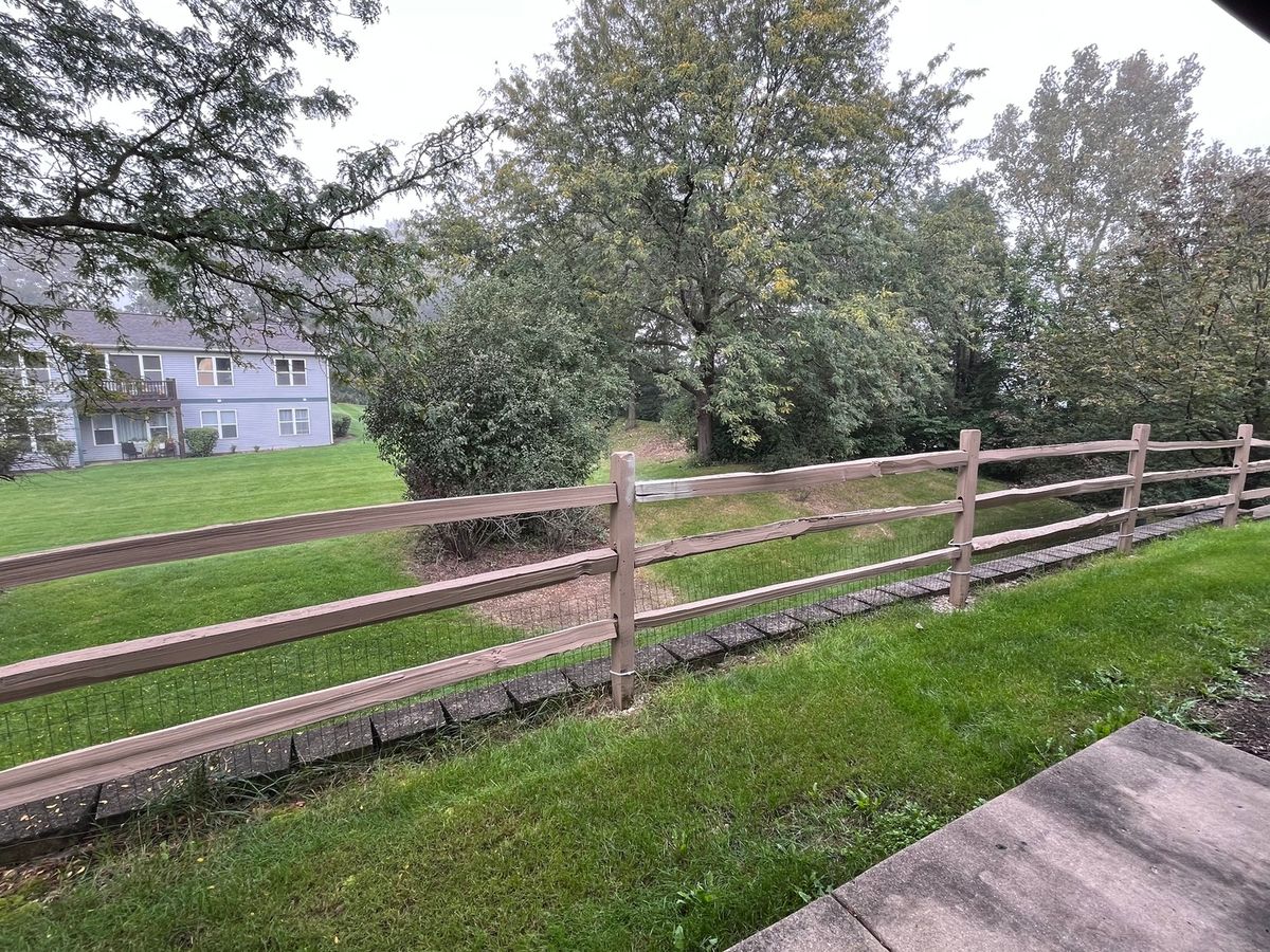 320 Buckingham Cir #B, Elgin, IL 60120 — photo 2