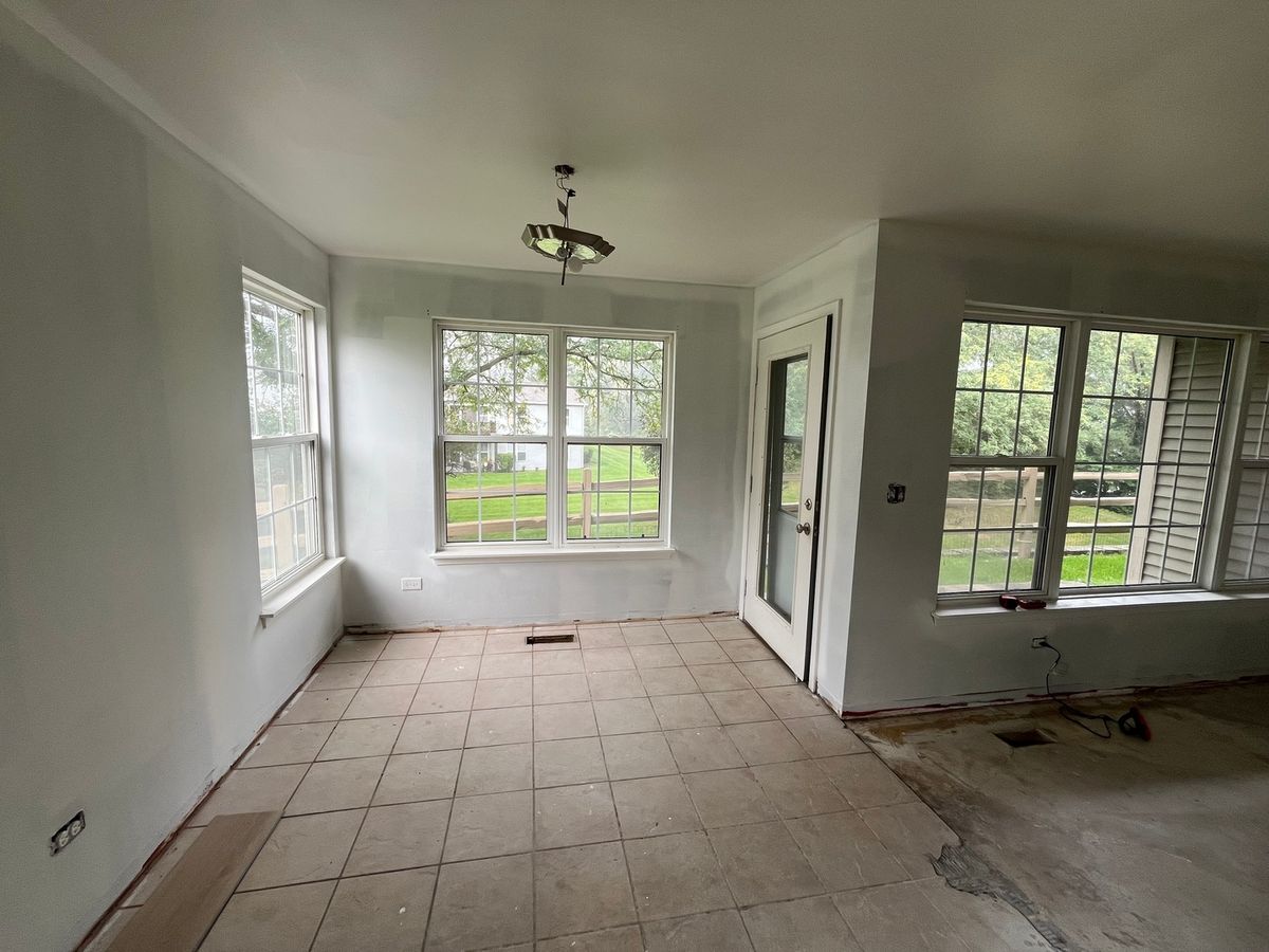 320 Buckingham Cir #B, Elgin, IL 60120 — photo 8