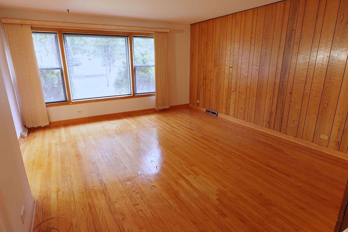 9734 Tulley Ave, Oak Lawn, IL 60453 — photo 2
