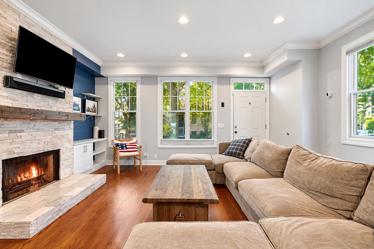 1621 W Huron St, Chicago, IL 60622 — photo 2