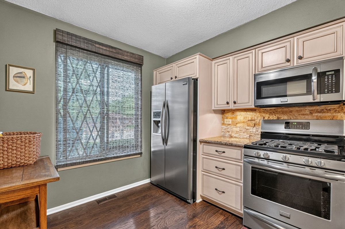 818 Shagbark Rd #0, New Lenox, IL 60451 — photo 4