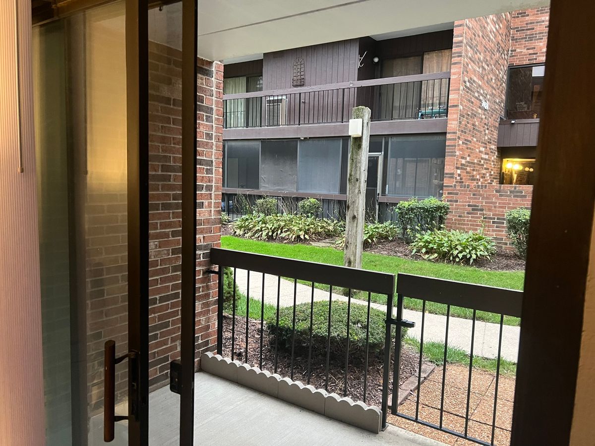 5515 Cromwell Ln #G4, Oak Forest, IL 60452 — photo 6