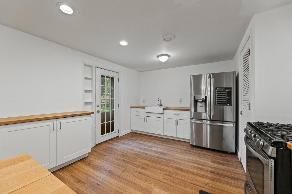 9909 Elm Circle Dr, Oak Lawn, IL 60453 — photo 8