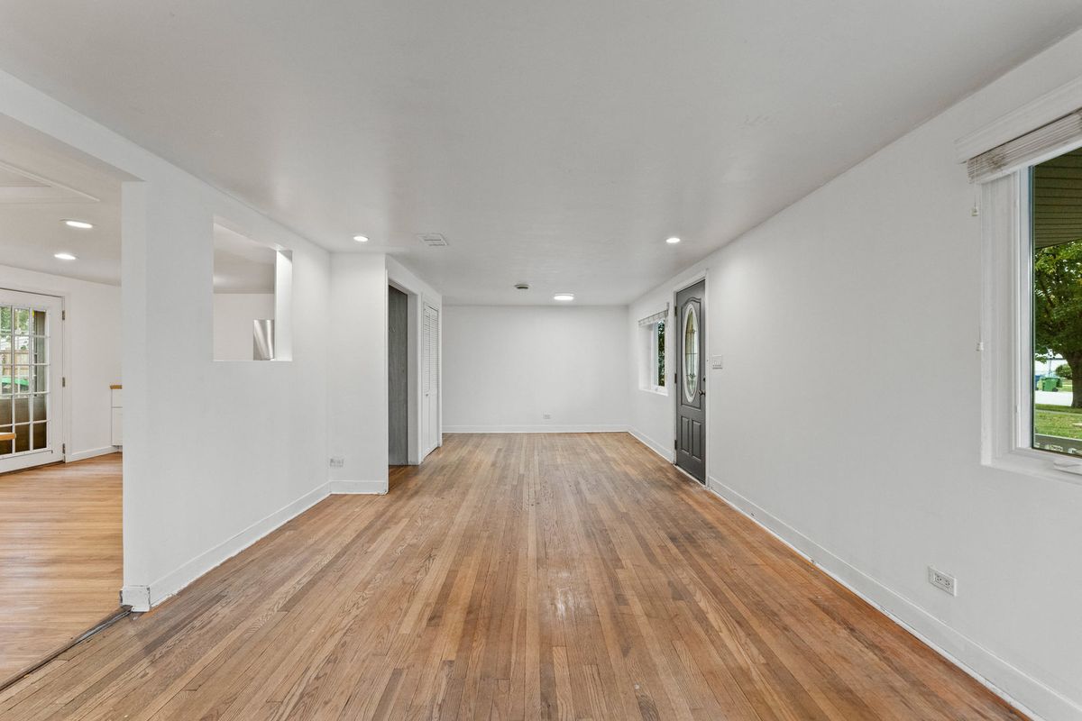 9909 Elm Circle Dr, Oak Lawn, IL 60453 — photo 5