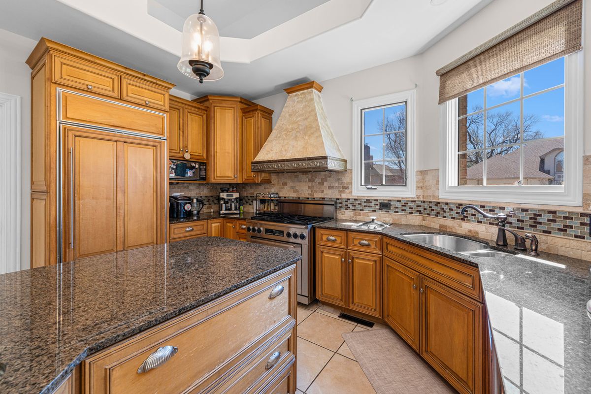 208 Sawgrass Dr, Palos Heights, IL 60463 — photo 7