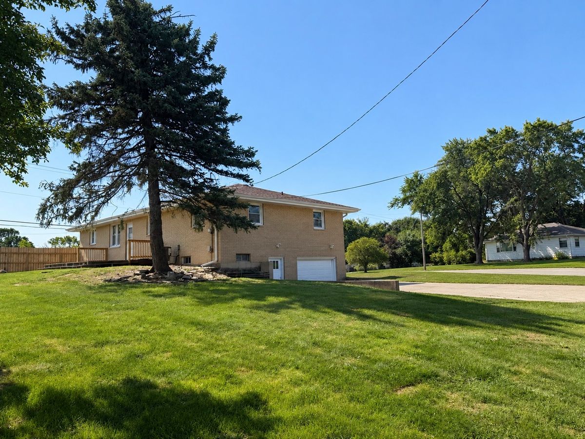 14407 Boula Ave, Lockport, IL 60441 — photo 2