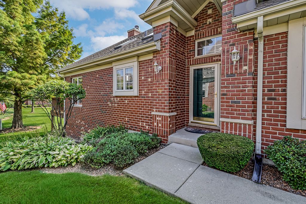 13216 Greenleaf Trl, Palos Heights, IL 60463 — photo 6
