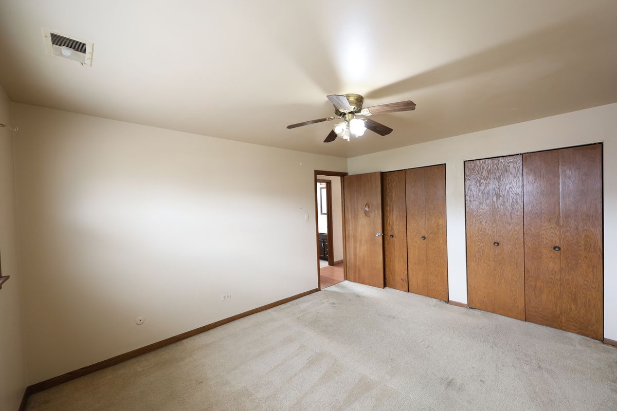 11929 S Lawndale Ave #3C4, Alsip, IL 60803 — photo 8