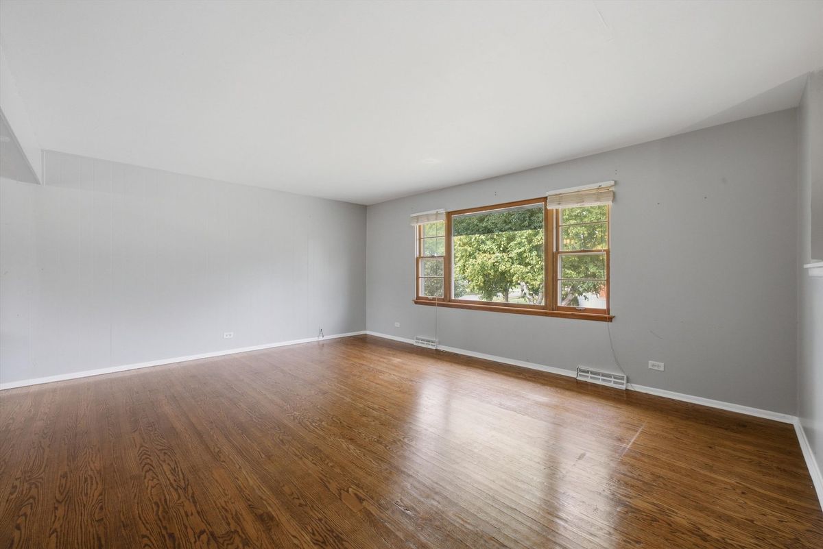 217 E Central Ave, Lombard, IL 60148 — photo 5