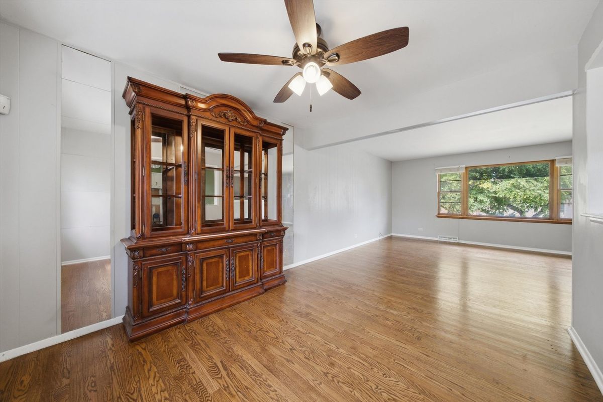 217 E Central Ave, Lombard, IL 60148 — photo 4