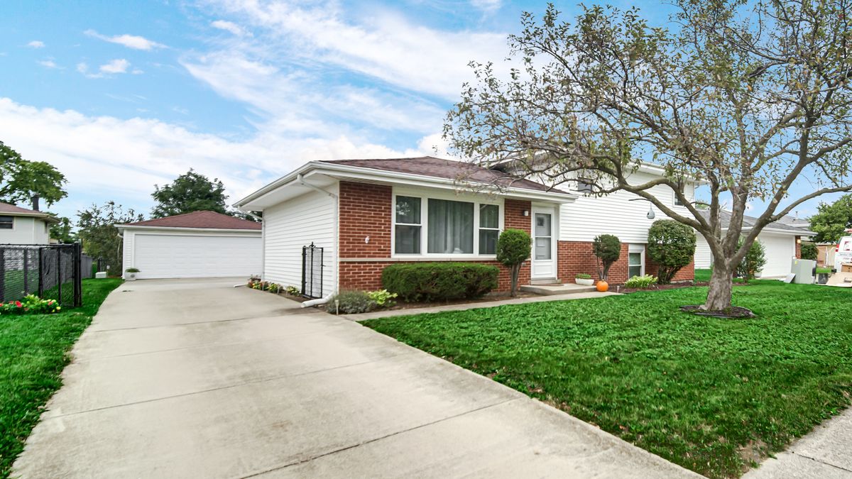 6500 182nd St, Tinley Park, IL 60477 — photo 2