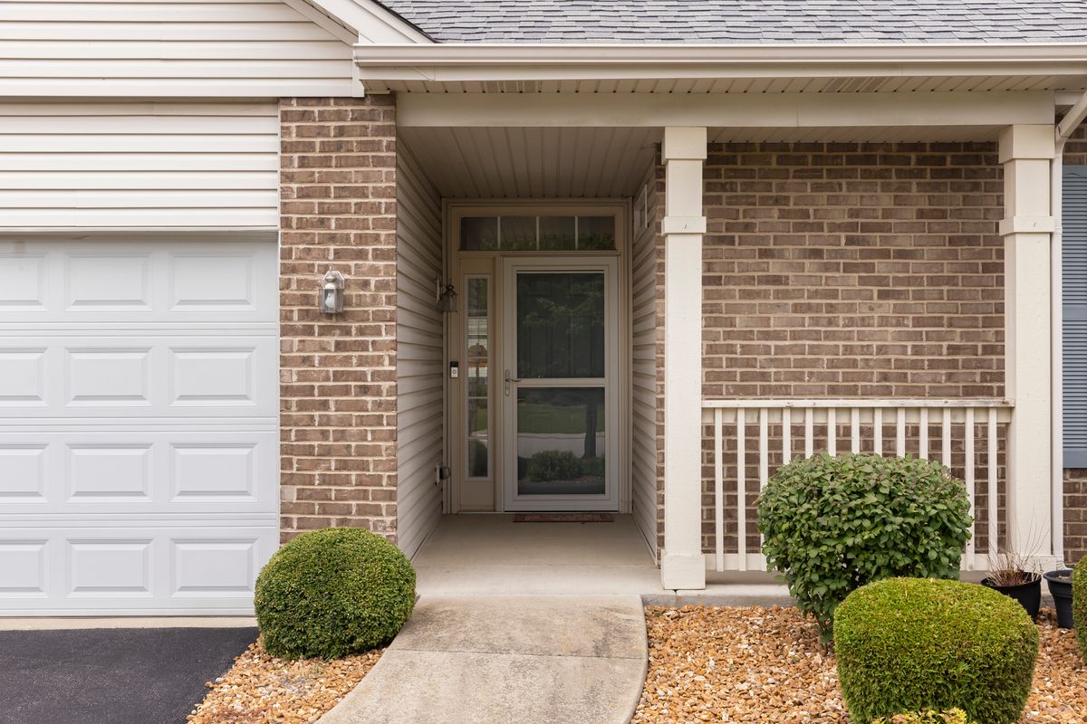 16808 Ennerdale Ave, Lockport, IL 60441 — photo 2