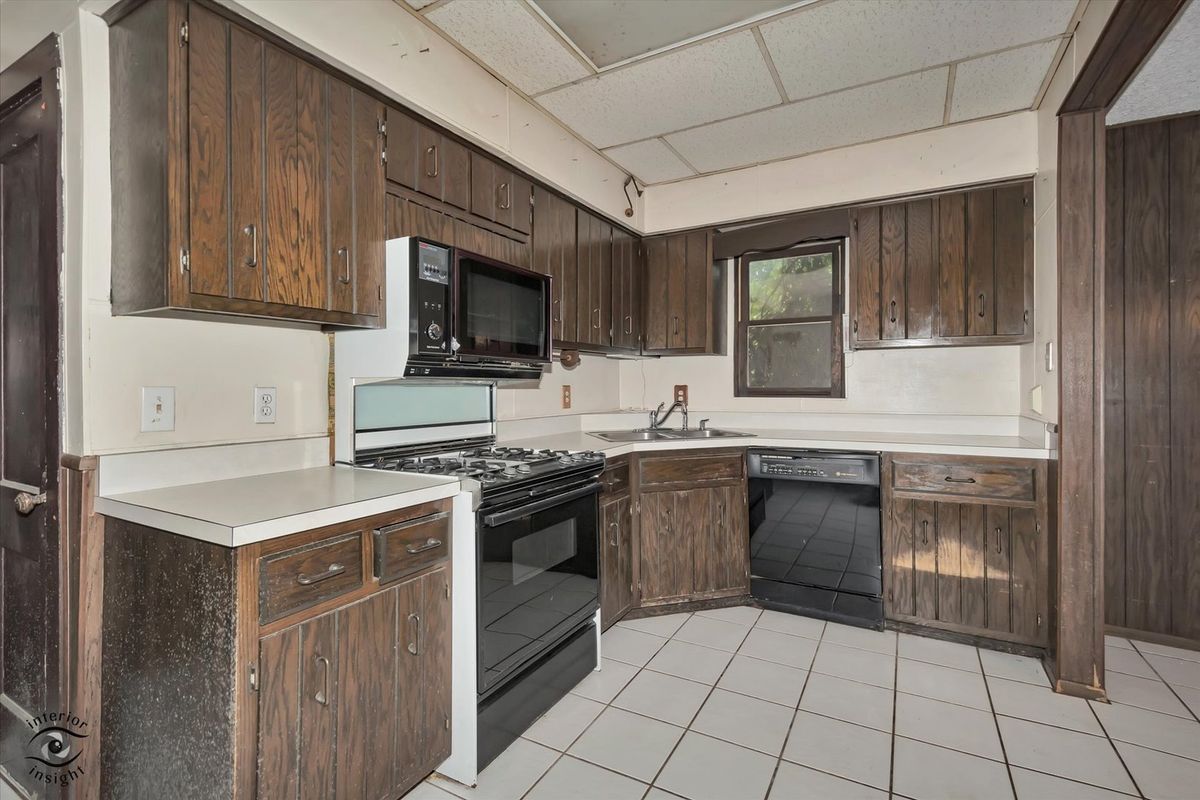 13452 W Chicago Bloomington Trl, Homer Glen, IL 60491 — photo 5