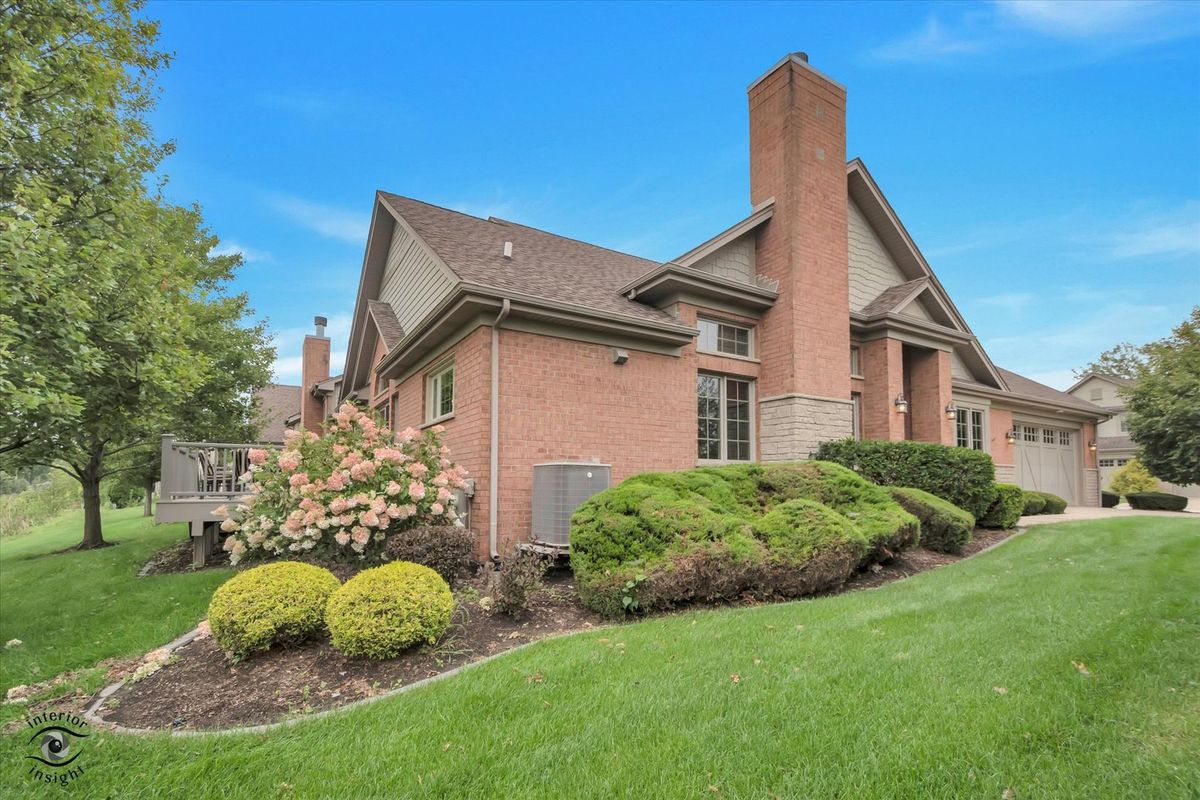 20400 Mackinac Point Dr, Frankfort, IL 60423 — photo 2