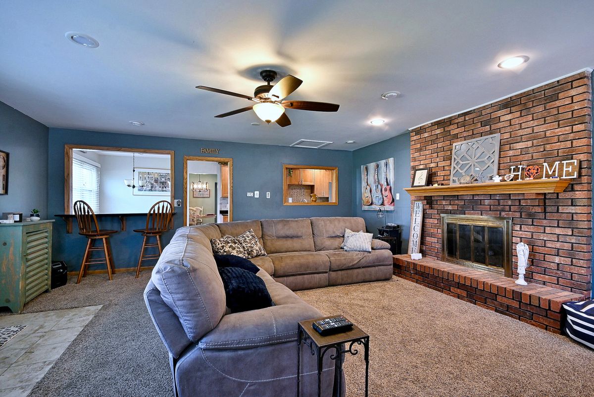 20w581 Glen Ct, Lombard, IL 60148 — photo 5