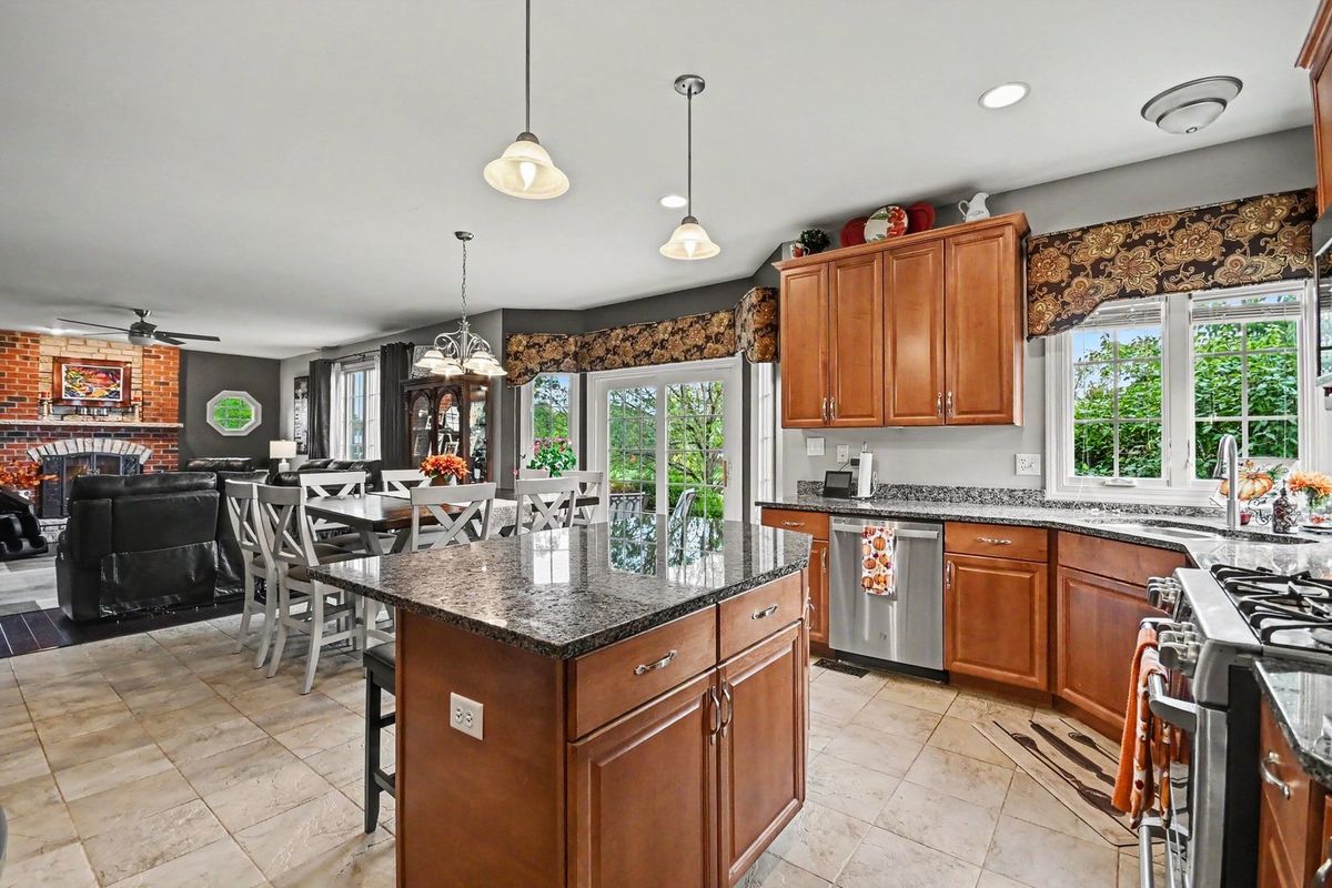 1750 Edmonds Ave, New Lenox, IL 60451 — photo 8