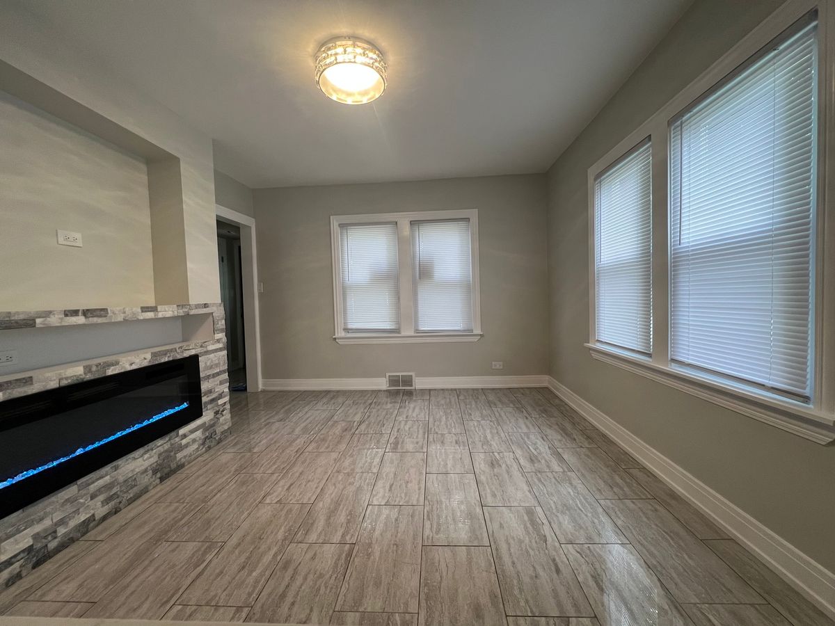 6848 W 96th St, Oak Lawn, IL 60453 — photo 2