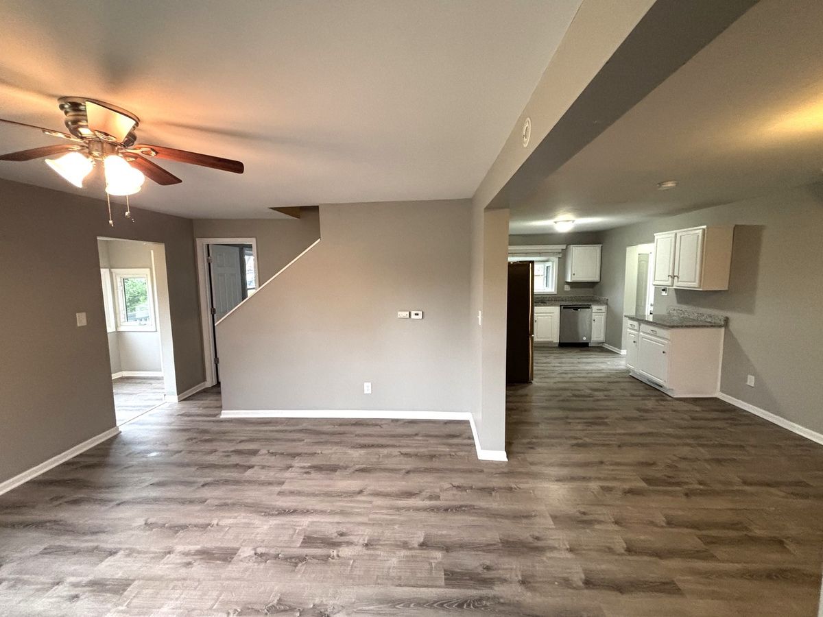 2276 Manchester Rd, Wheaton, IL 60187 — photo 3
