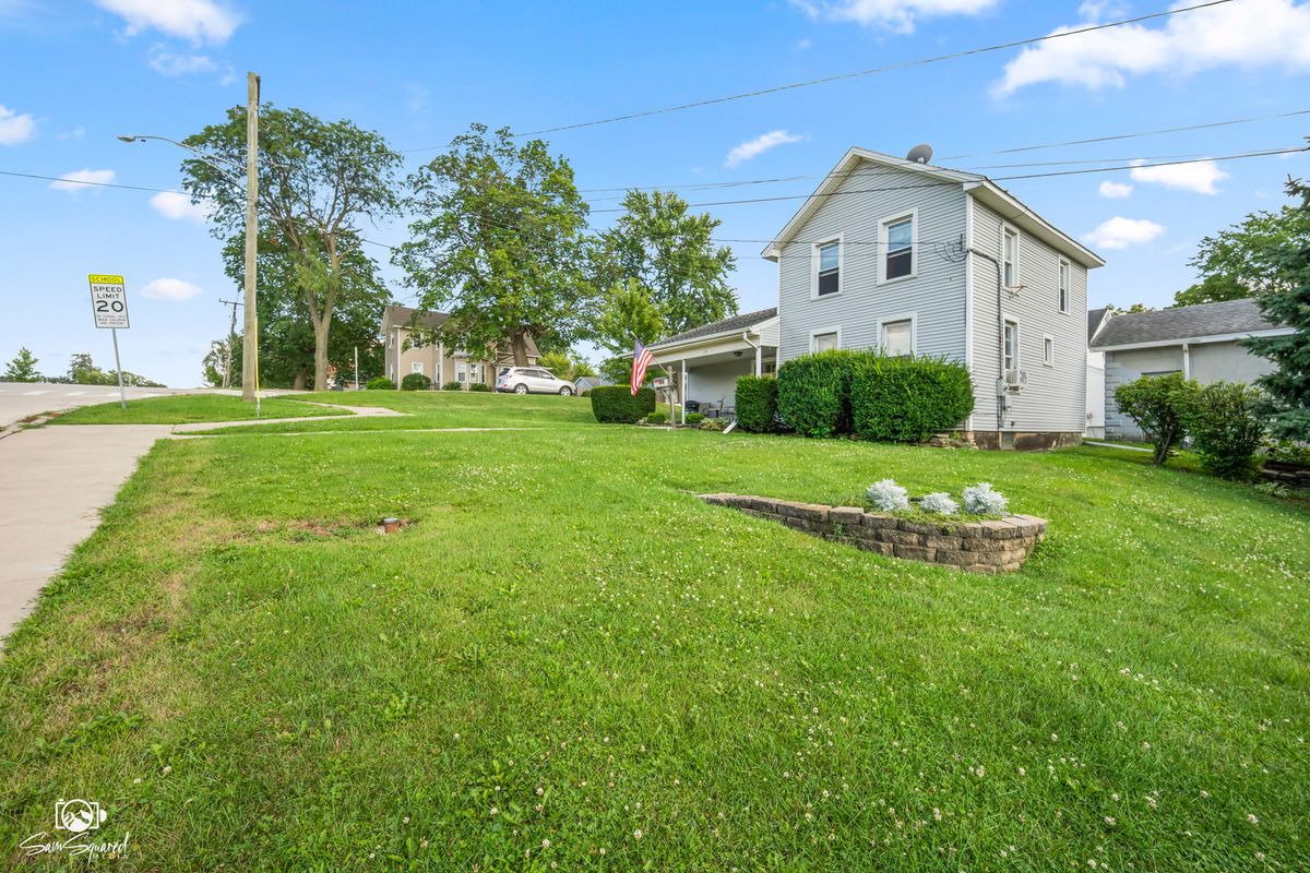 119 E 17th St, Lockport, IL 60441 — photo 2