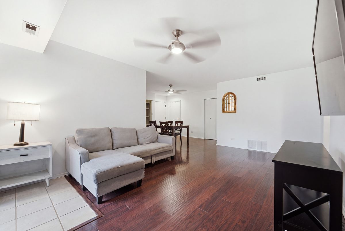 18001 Oak Park Ave #C, Tinley Park, IL 60477 — photo 4