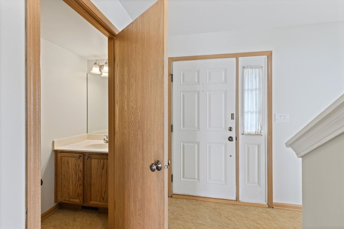 7805 Mossheather Dr, Joliet, IL 60431 — photo 7