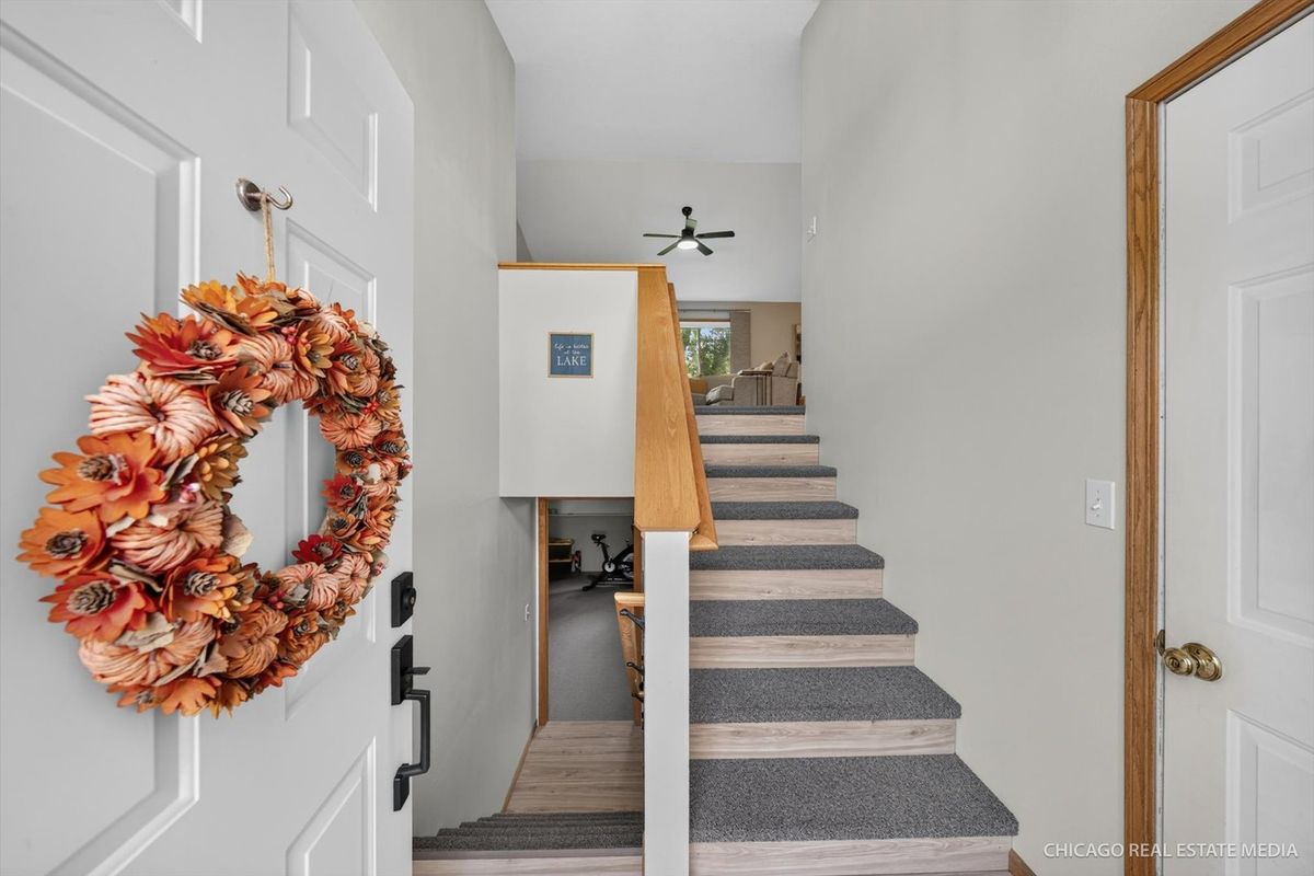 16 King Henry Rd, Poplar Grove, IL 61065 — photo 6