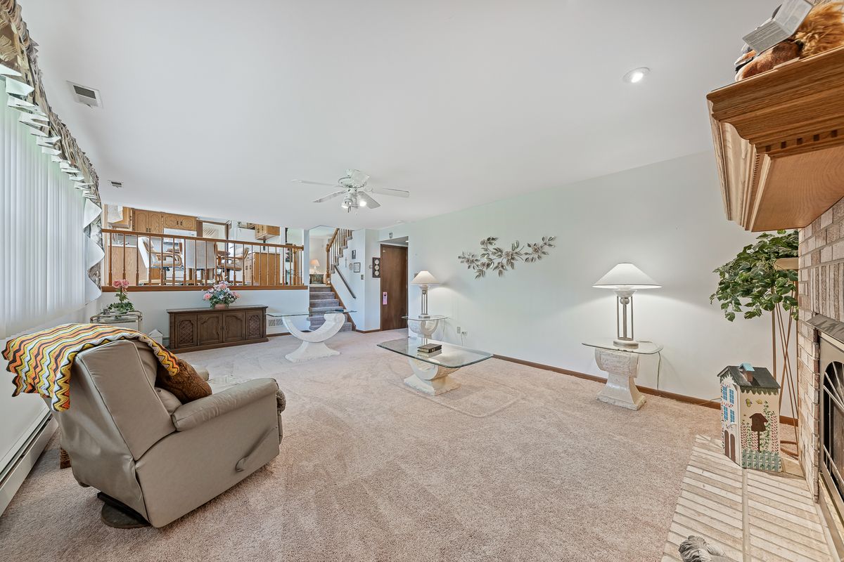 7502 W Lakeside Dr, Frankfort, IL 60423 — photo 8