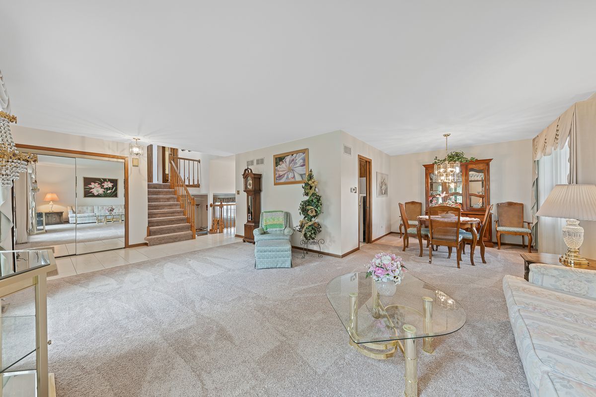 7502 W Lakeside Dr, Frankfort, IL 60423 — photo 4