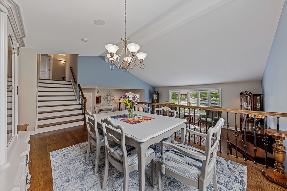 621 Vanderbilt Dr, New Lenox, IL 60451 — photo 5