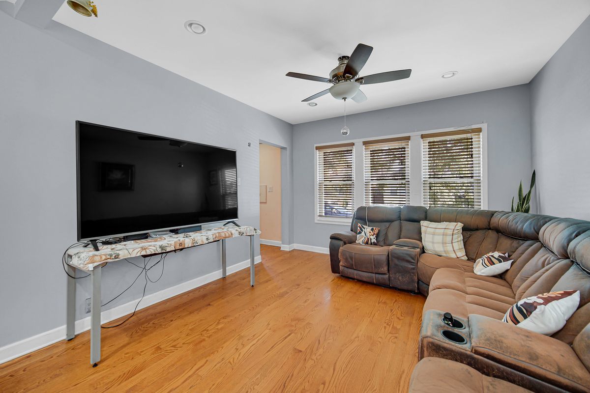 2106 N Narragansett Ave, Chicago, IL 60639 — photo 6